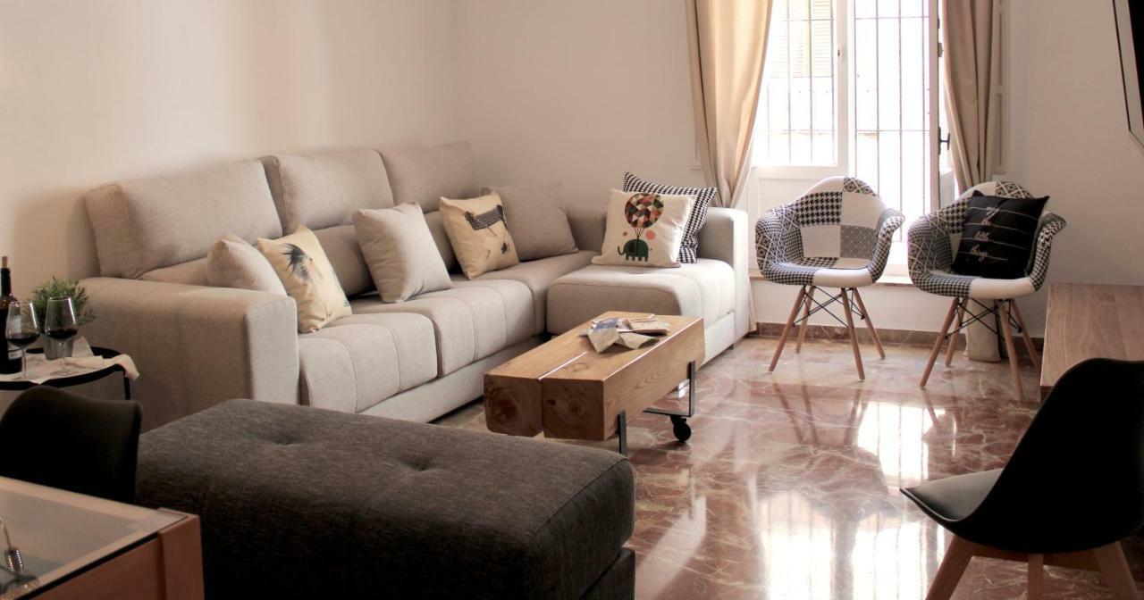 Gatu Premium Villa Aramburu, " Preferente Mayores De 25 Anos Y Familias " Ел Пуерто де Санта Мария Екстериор снимка