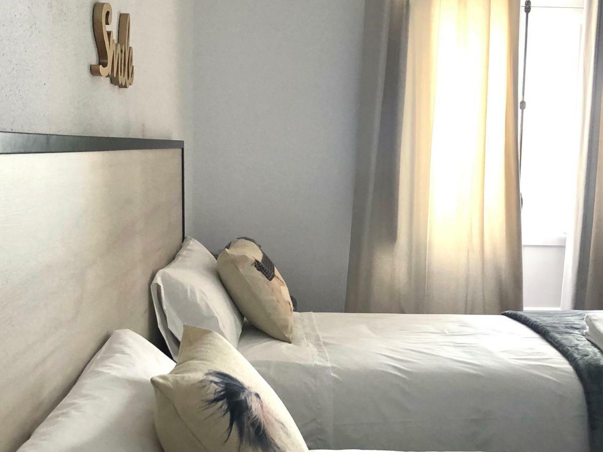 Gatu Premium Villa Aramburu, " Preferente Mayores De 25 Anos Y Familias " Ел Пуерто де Санта Мария Екстериор снимка