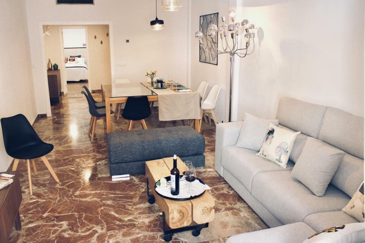 Gatu Premium Villa Aramburu, " Preferente Mayores De 25 Anos Y Familias " Ел Пуерто де Санта Мария Екстериор снимка
